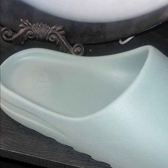 Men's Yeezy Slide - Light blue - Picture 7 of 7